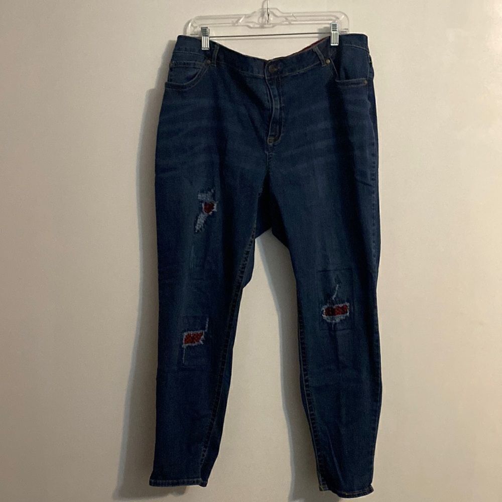 Est 1946 distressed Straight Denim, size 22W